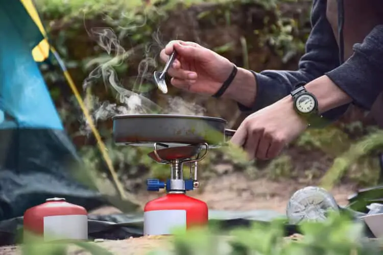 Quick and easy camping breakfast ideas